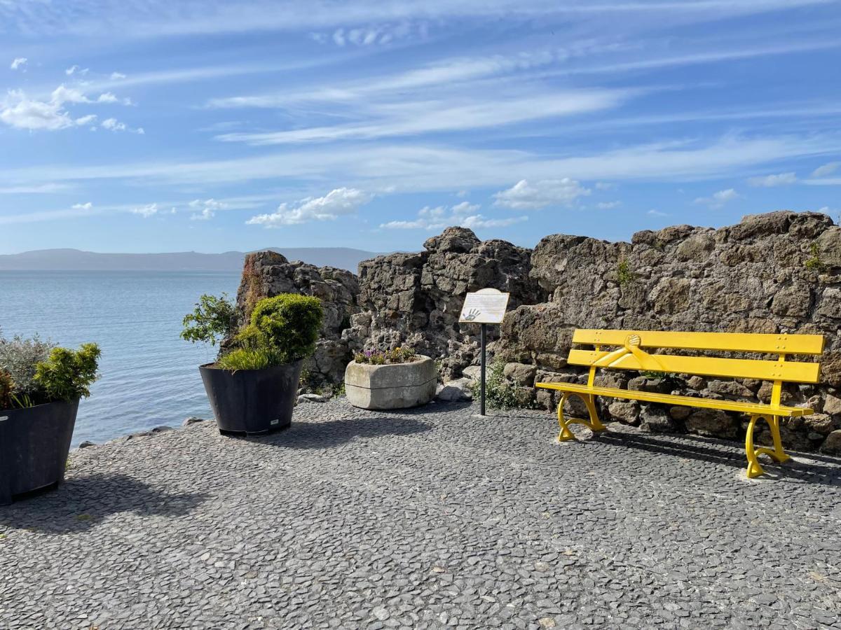 Luminoso Appartamento Sul Lago - Lake Court Anguillara Sabazia Kültér fotó